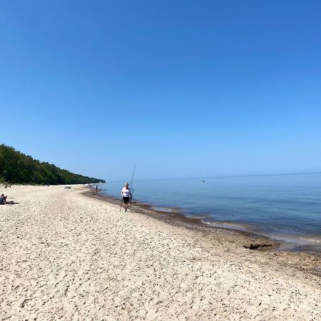 Blekitny Brzeg - Przy Samej Plazy Apartamento Pobierowo Exterior foto